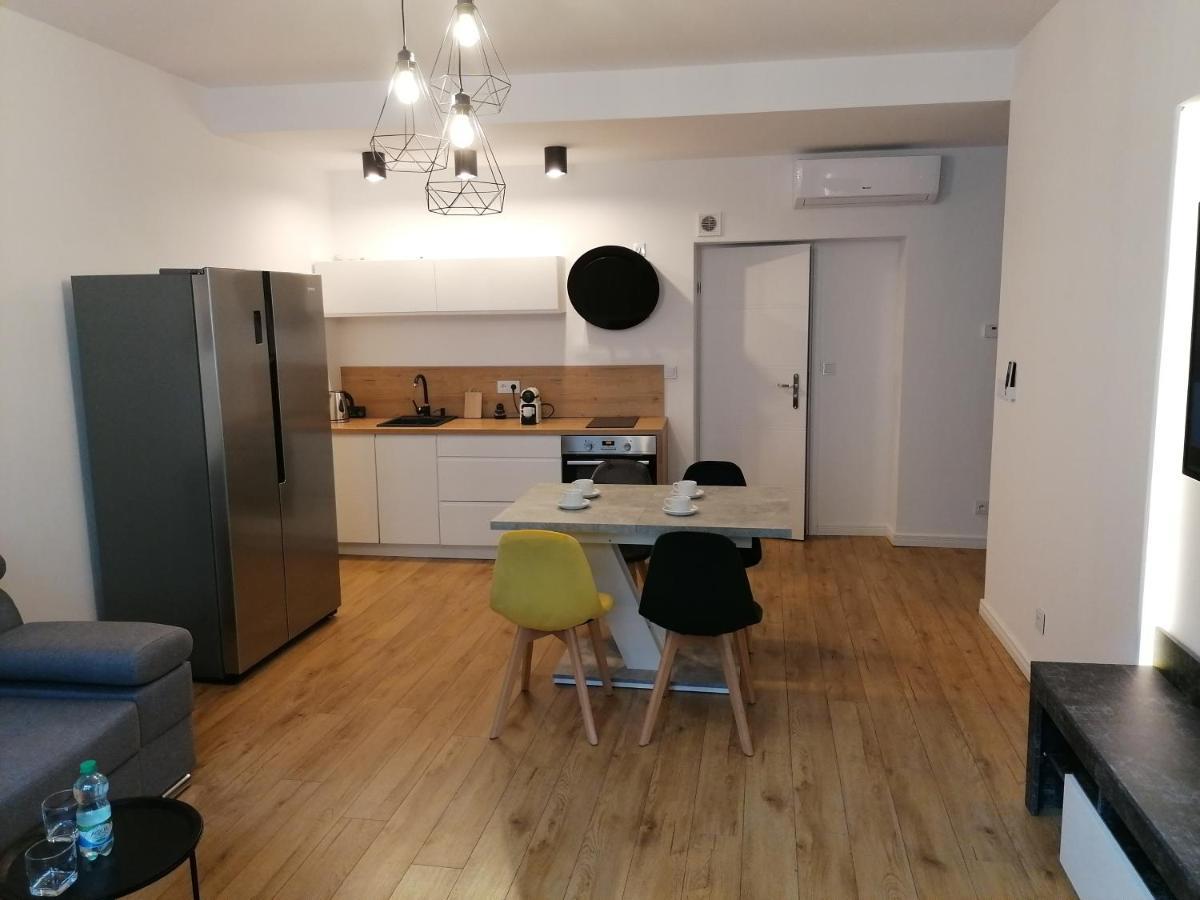 Kazimierz Old Town Apartments Krakow Bagian luar foto