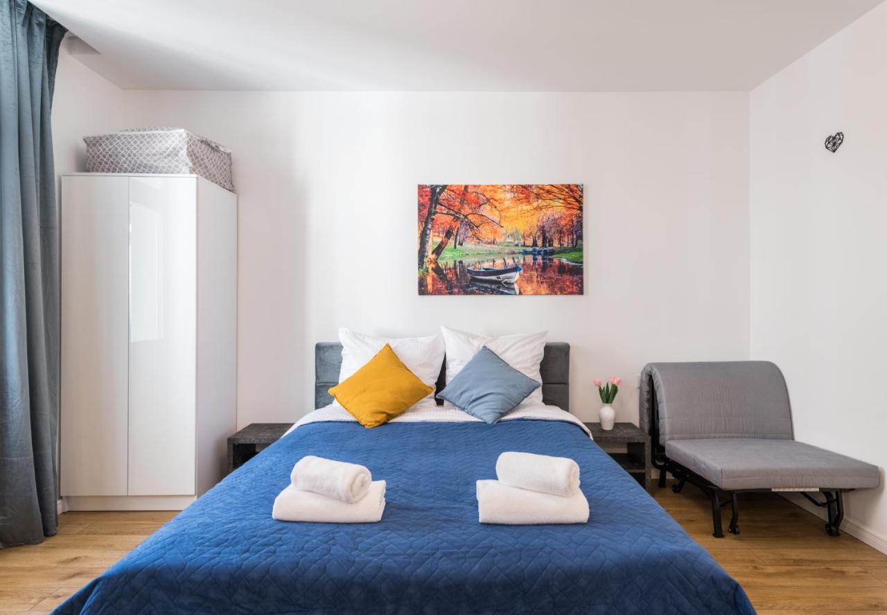 Kazimierz Old Town Apartments Krakow Bagian luar foto